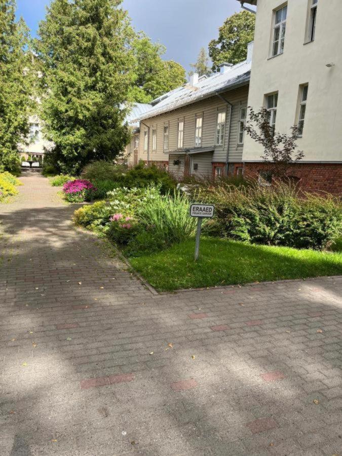 E & A Lossi 21/23 Tartu Exterior foto